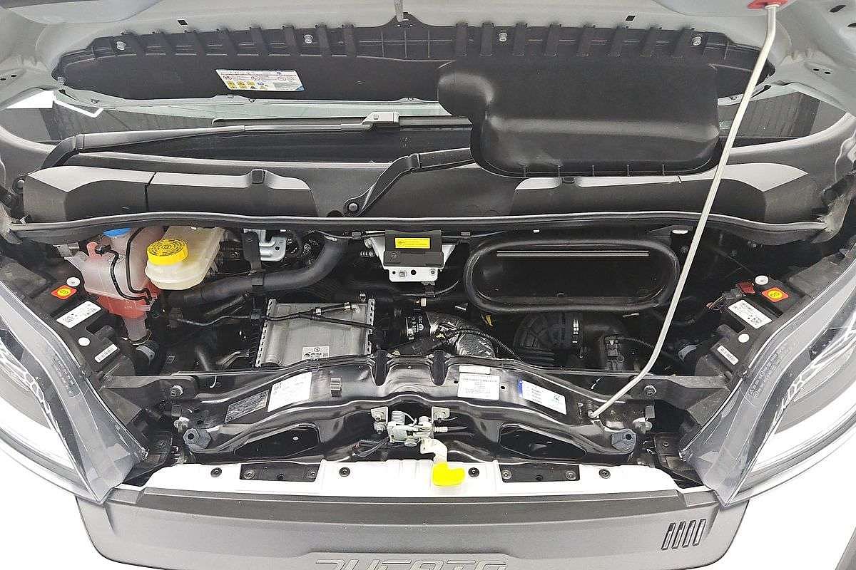 2026 Fiat Ducato Series 2 LWB Mid Roof image 13