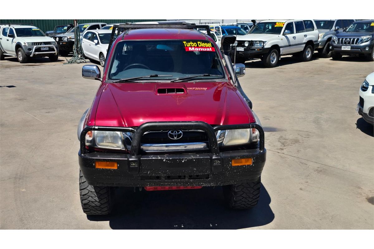 2003 Toyota Hilux KZN165R 4X4