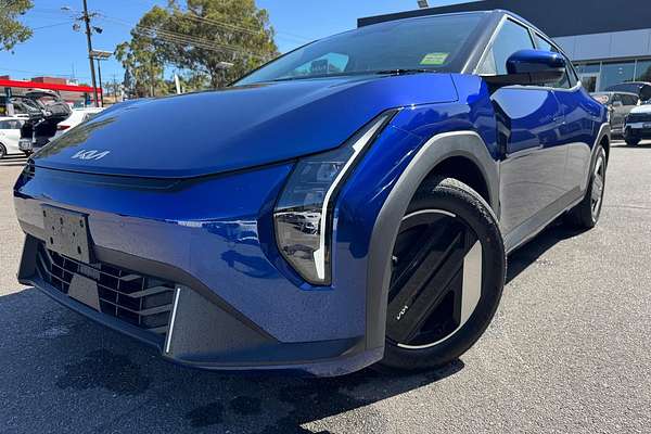 2025 Kia EV4 Air Standard Range CT thumb-1
