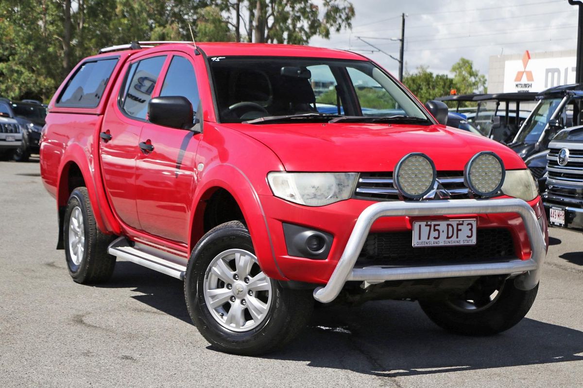 2015 Mitsubishi Triton GLX MN 4X4