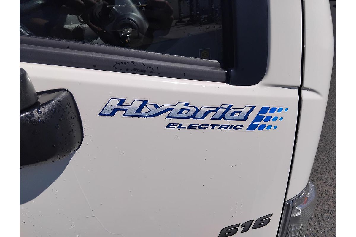 2025 Hino 616 - 300 Series Hybrid