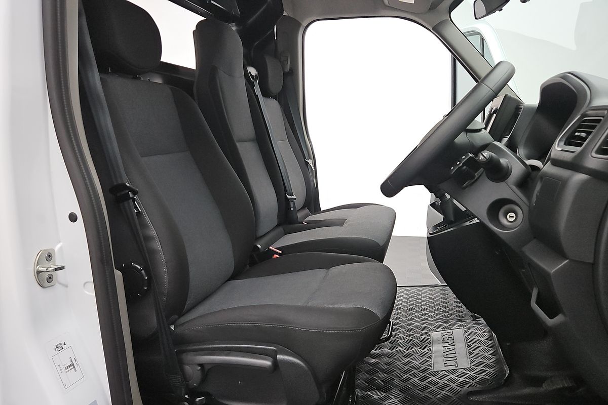 2024 Renault Master Pro 120kW X62 Phase 2 LWB Mid Roof