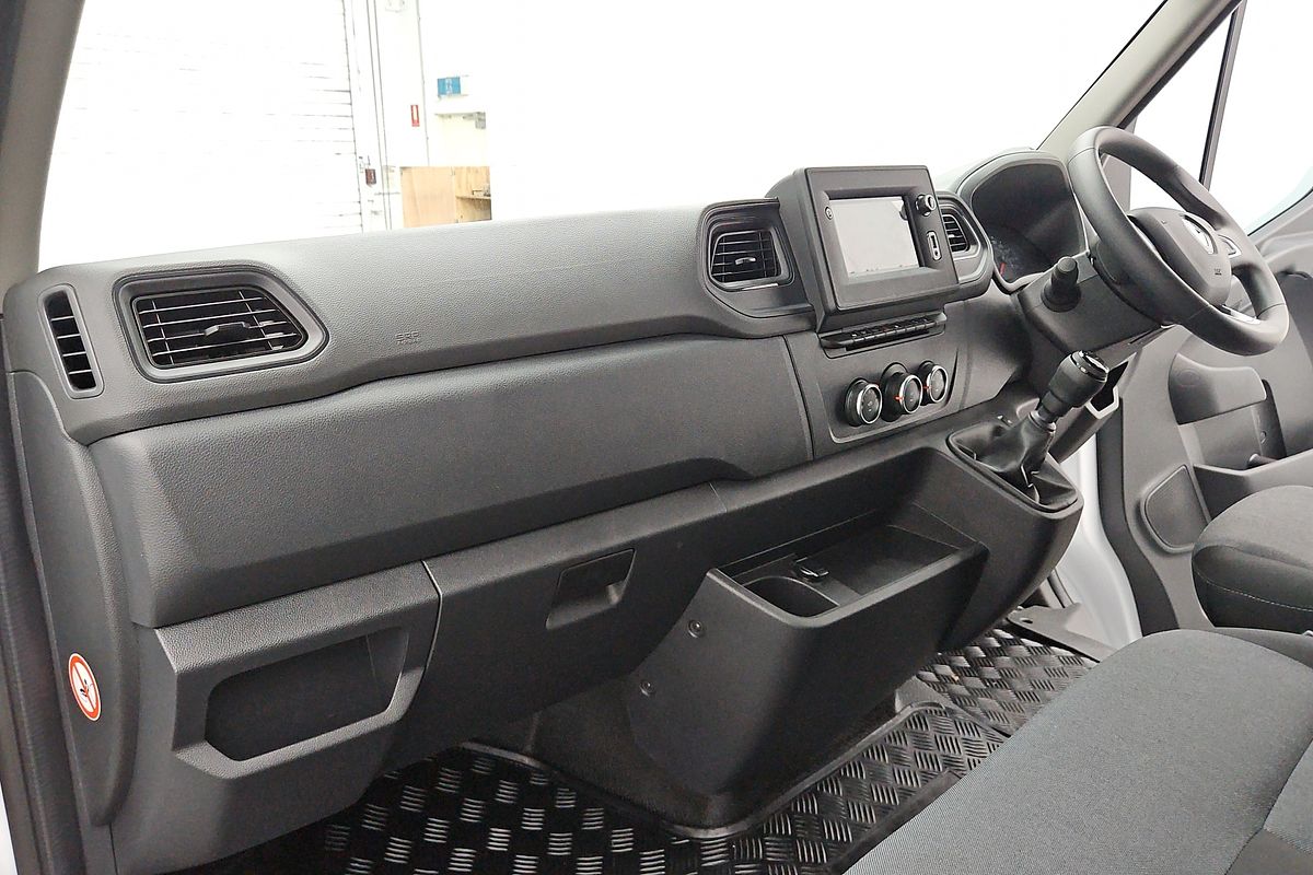 2024 Renault Master Pro 120kW X62 Phase 2 LWB Mid Roof