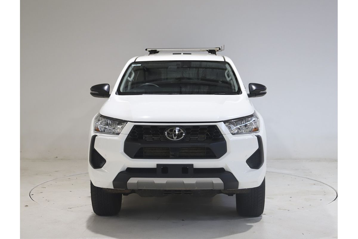 2025 Toyota Hilux SR GUN126R 4X4