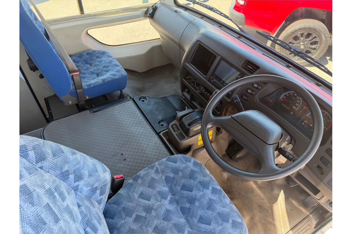 2019 Mitsubishi ROSA BUS BE64