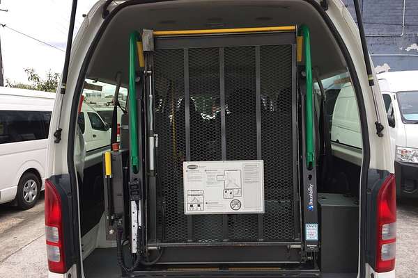 2018 Toyota Hiace COMMUTER KDH223R MY16