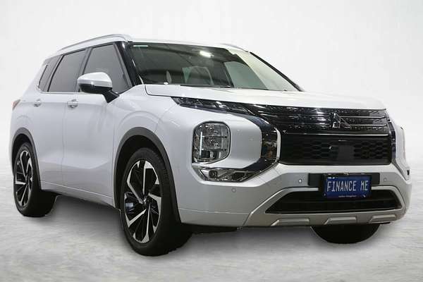 2022 Mitsubishi Outlander Exceed ZM