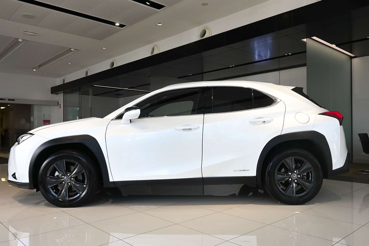2022 Lexus UX UX250h Luxury MZAH10R