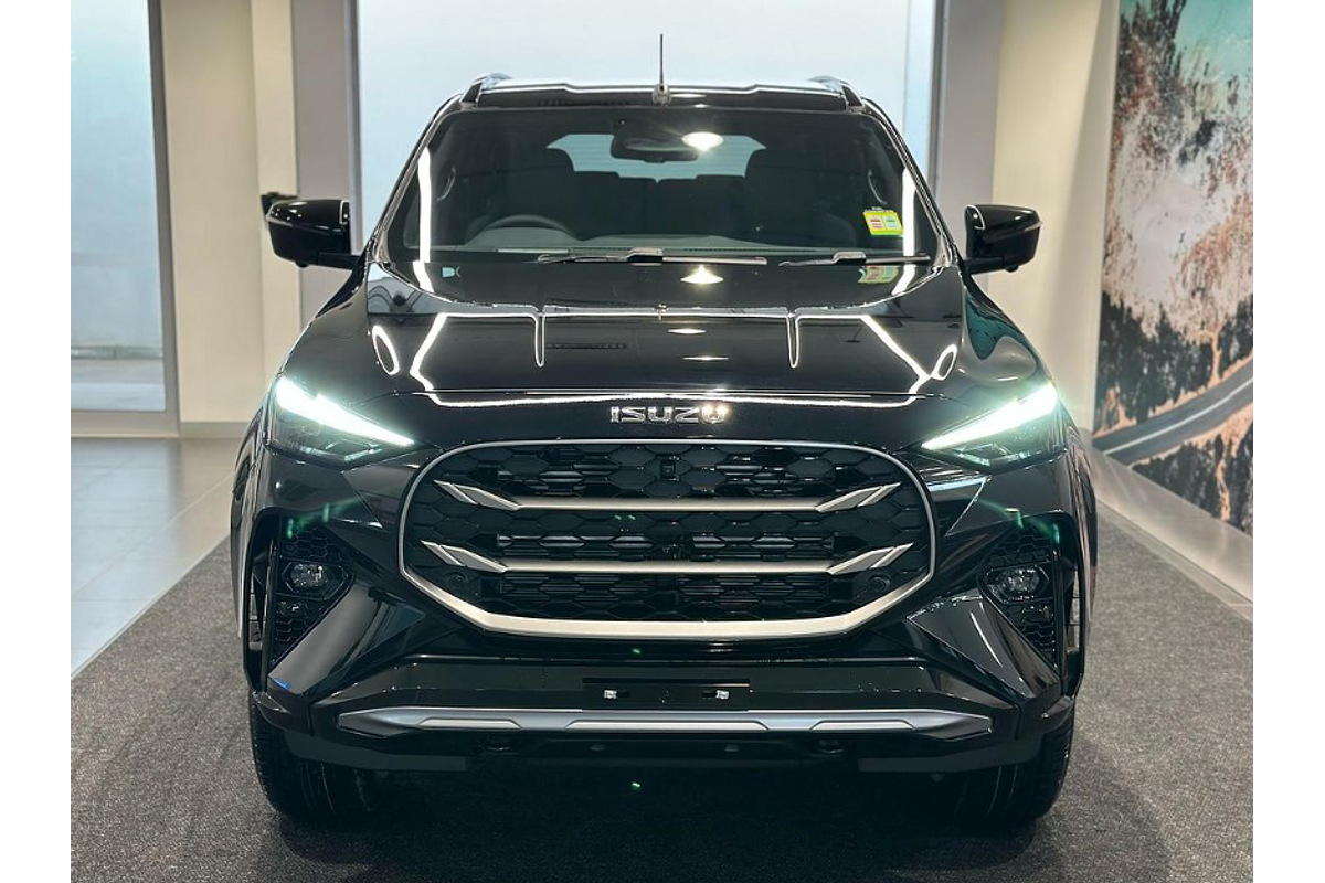 2025 Isuzu MU-X LS-T