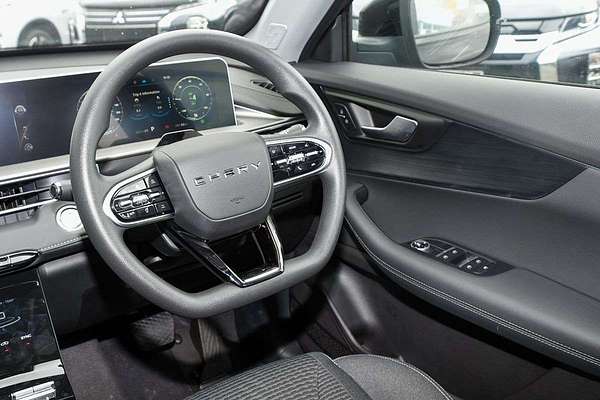 2026 Chery Tiggo 4 Hybrid Urban thumb-38
