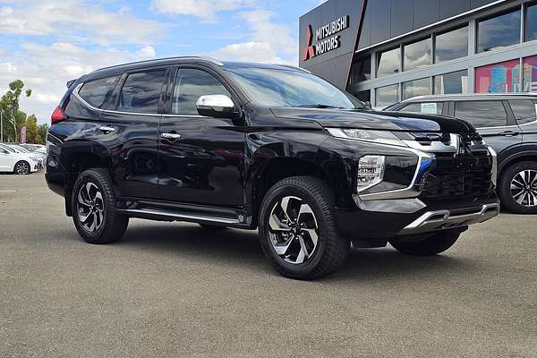 2024 Mitsubishi Pajero Sport GLS QG