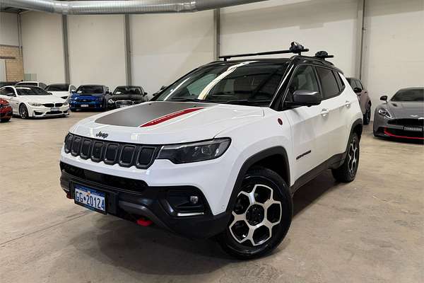 2022 Jeep Compass Trailhawk M6
