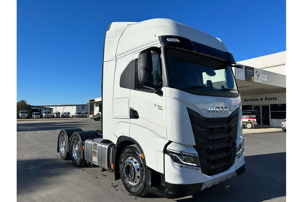 2024 IVECO S-Way AS700 High Roof