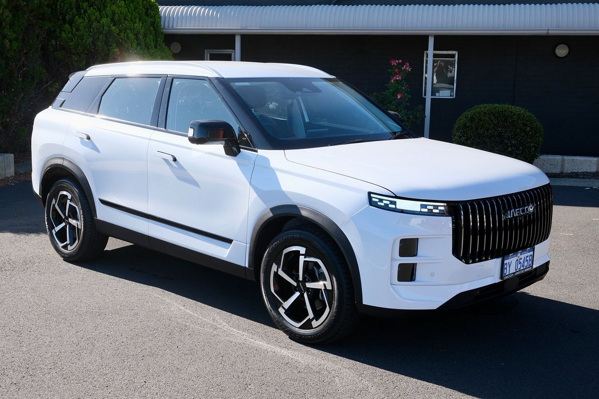 2025 Jaecoo J7 Track