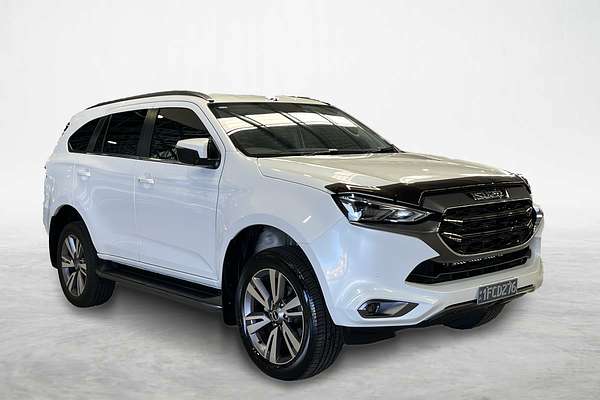 2024 Isuzu MU-X LS-T
