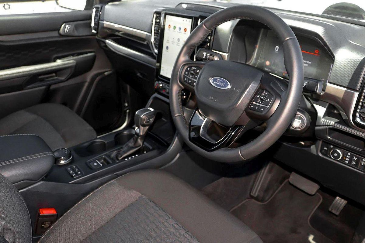 2025 Ford Ranger XLT 4X4 2.0L