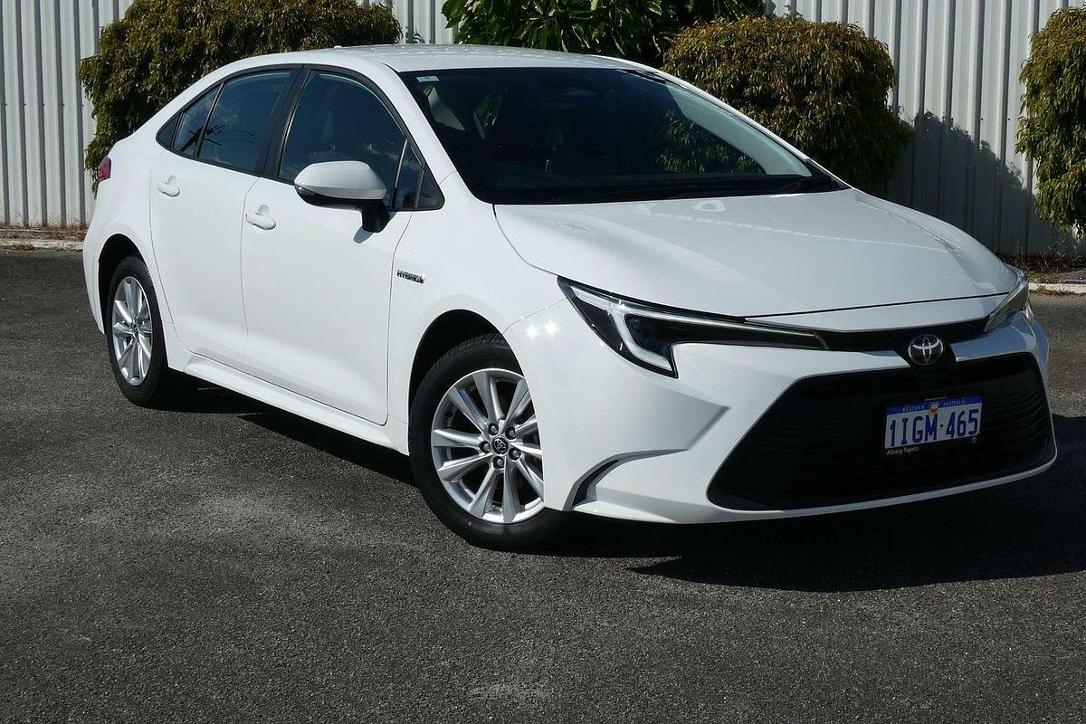 2024 Toyota Corolla Ascent Sport Hybrid ZWE219R
