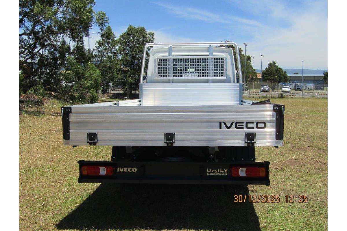 2025 IVECO Daily 45C18 Tradie Made image 17