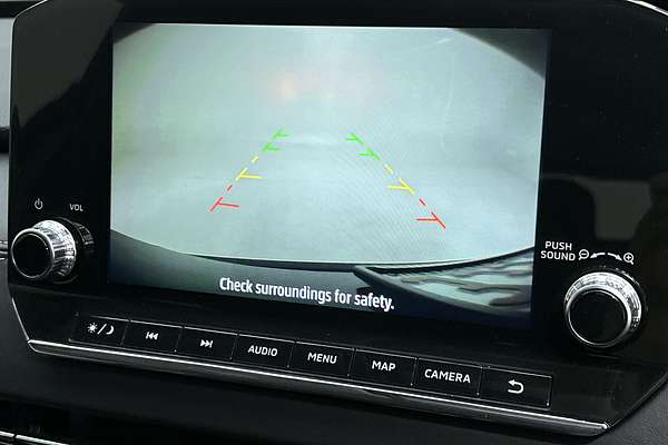 2024 Mitsubishi Outlander LS ZM thumb-16