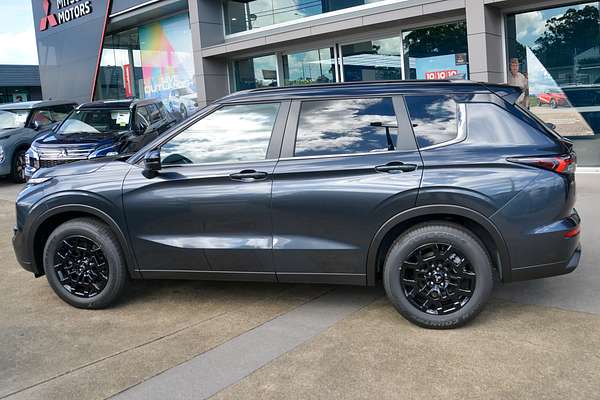 2025 Mitsubishi Outlander LS ZM thumb-5