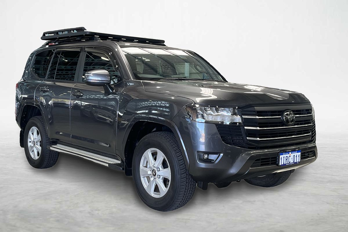 2025 Toyota Landcruiser GXL FJA300R