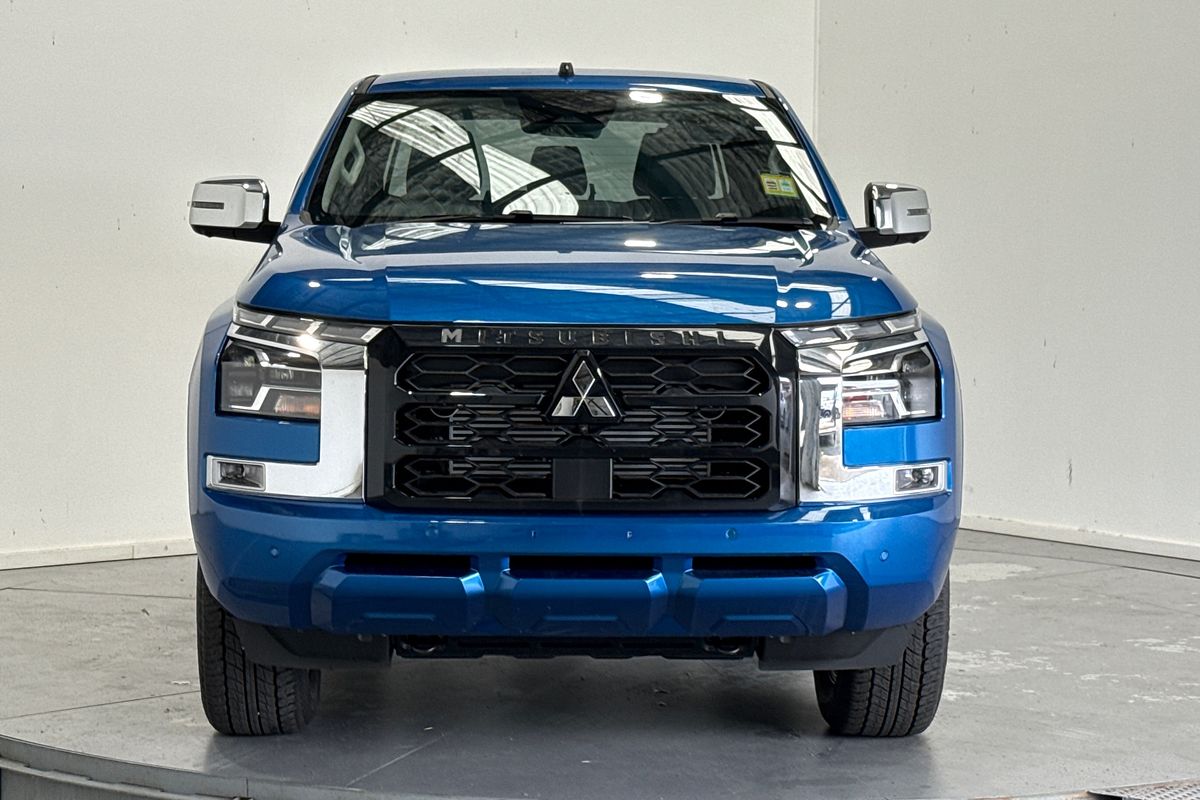 2025 Mitsubishi Triton GLS MV 4X4