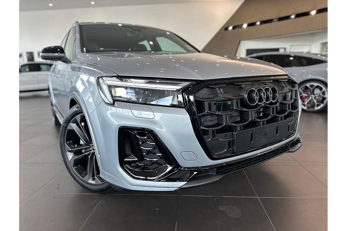 2026 Audi Q7 TDI 170kW S line edition 4M