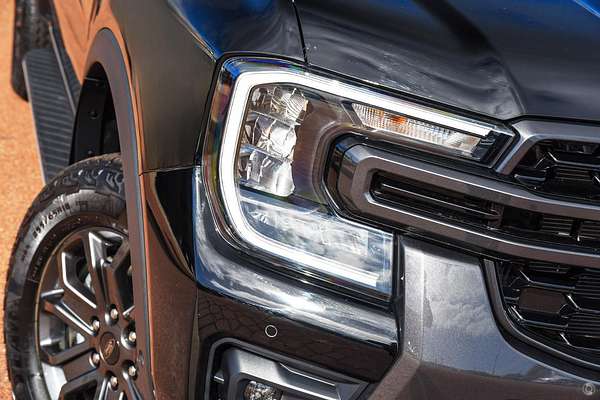 2025 Ford Ranger Wildtrak 4X4 2.0L thumb-12