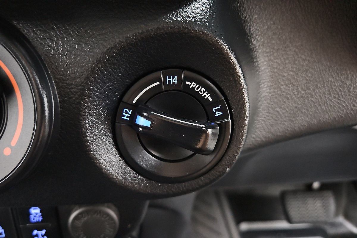2022 Toyota Hilux SR GUN126R 4X4