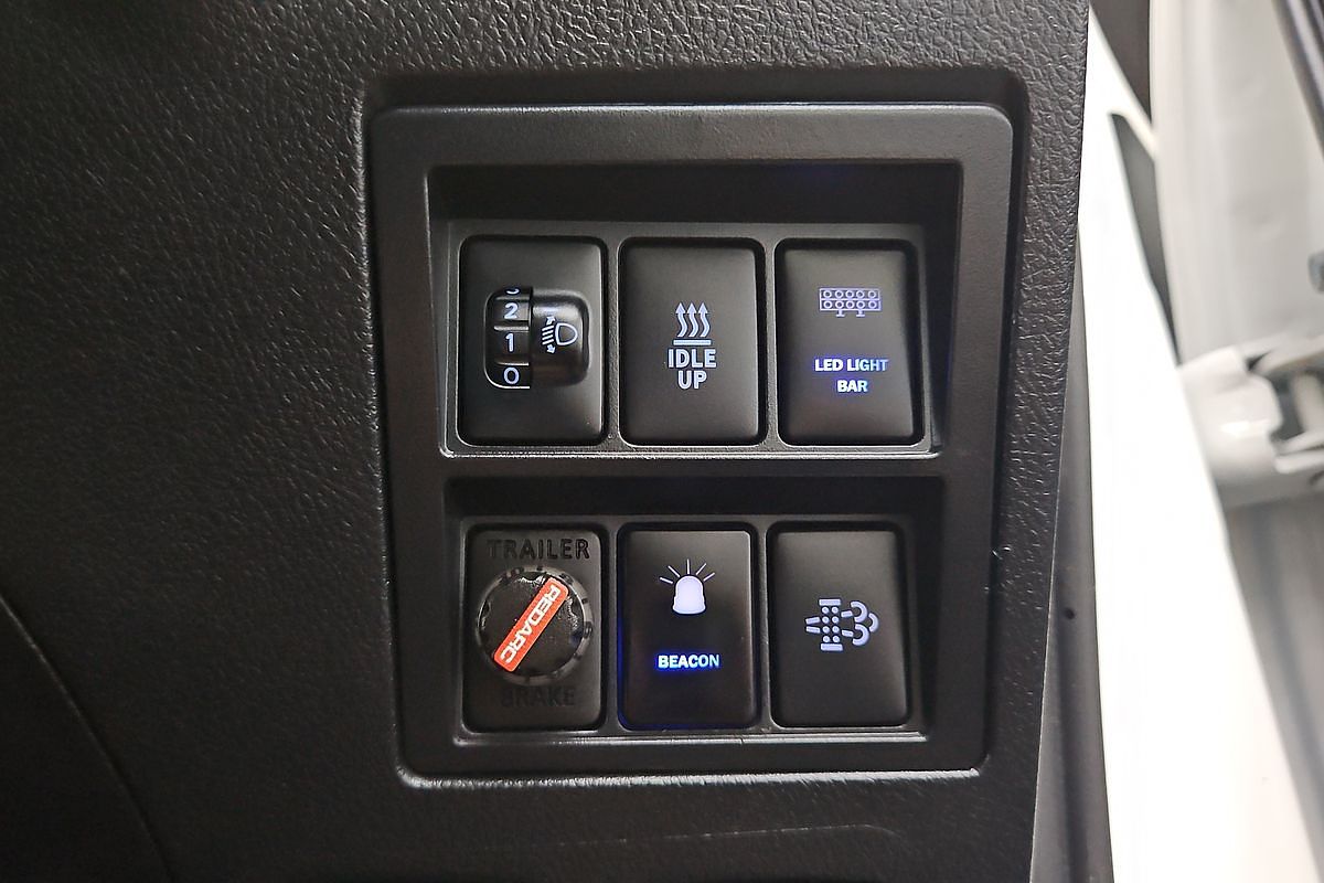 2022 Toyota Hilux SR GUN126R 4X4