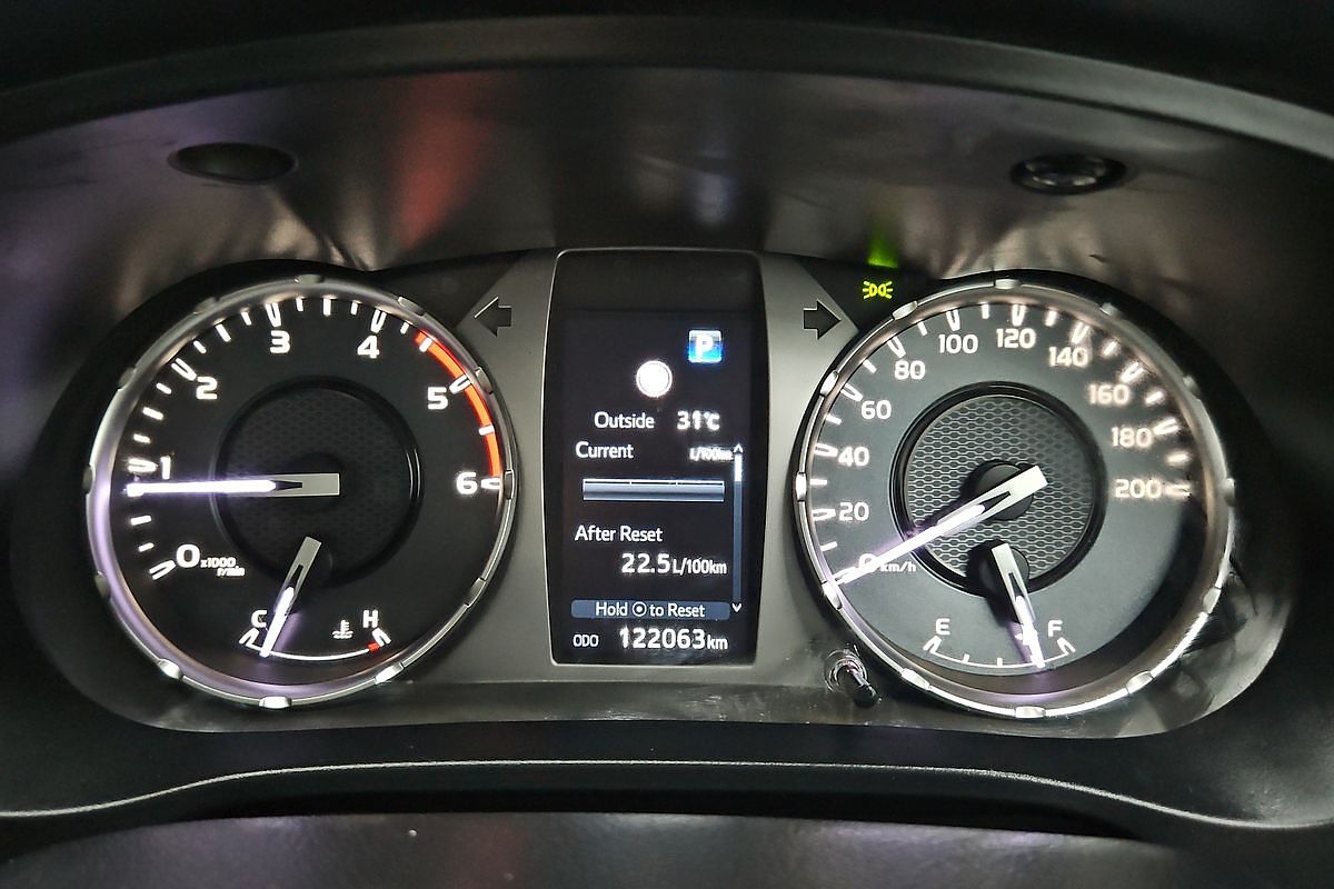 2022 Toyota Hilux SR GUN126R 4X4