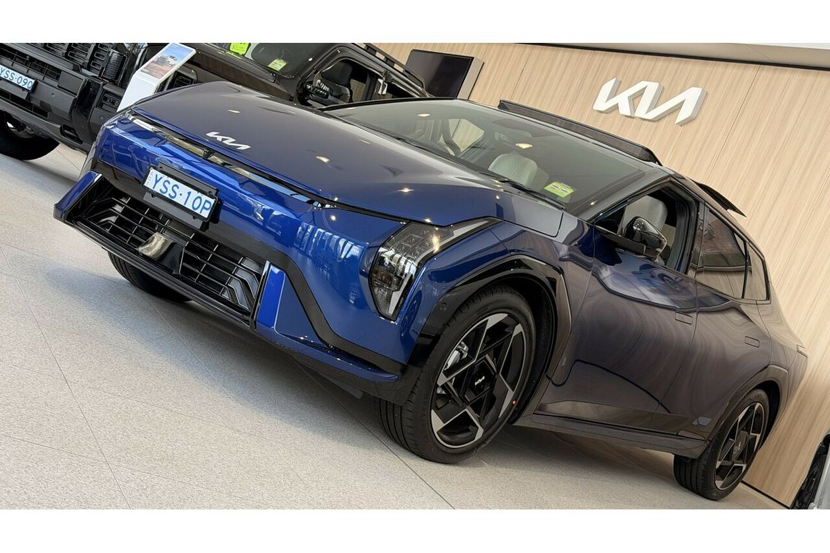 2025 Kia EV4 GT-LINE FWD LR EV4OLD
