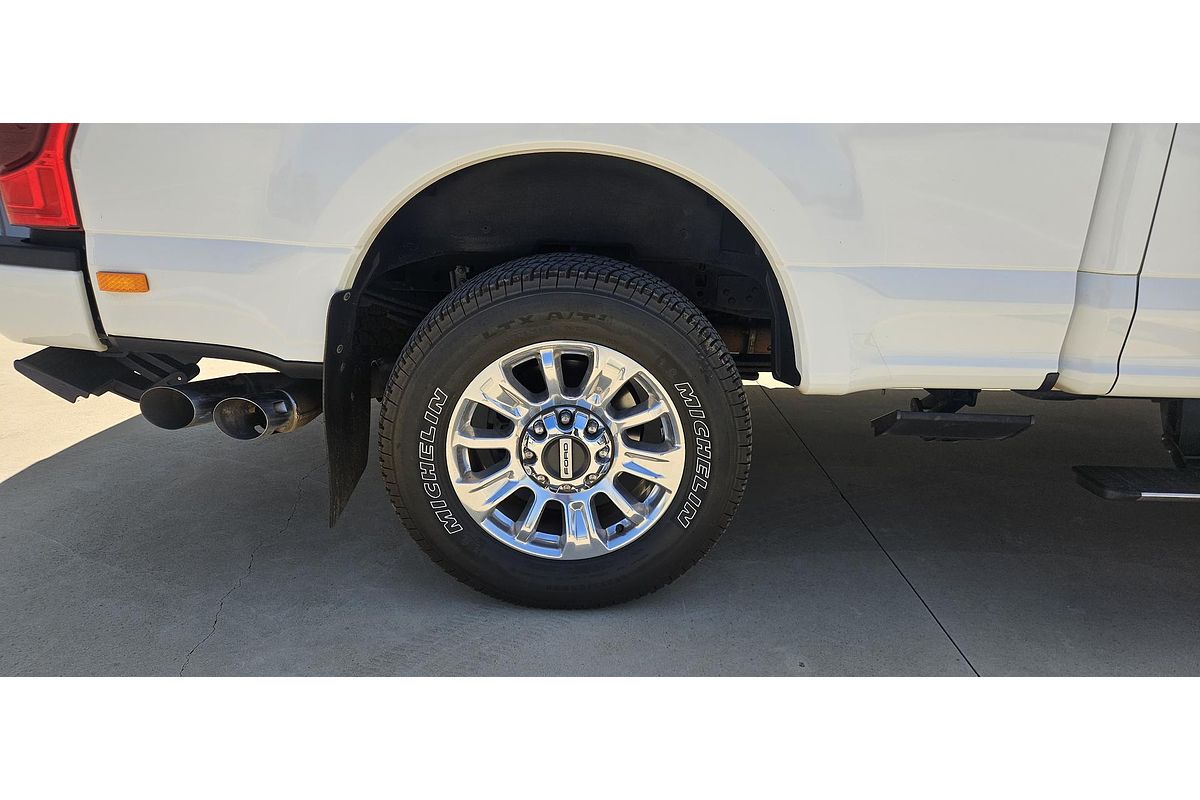 2021 Ford F250 Limited 4X4 image 11