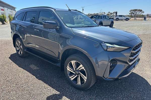 2025 Isuzu MU-X LS-T