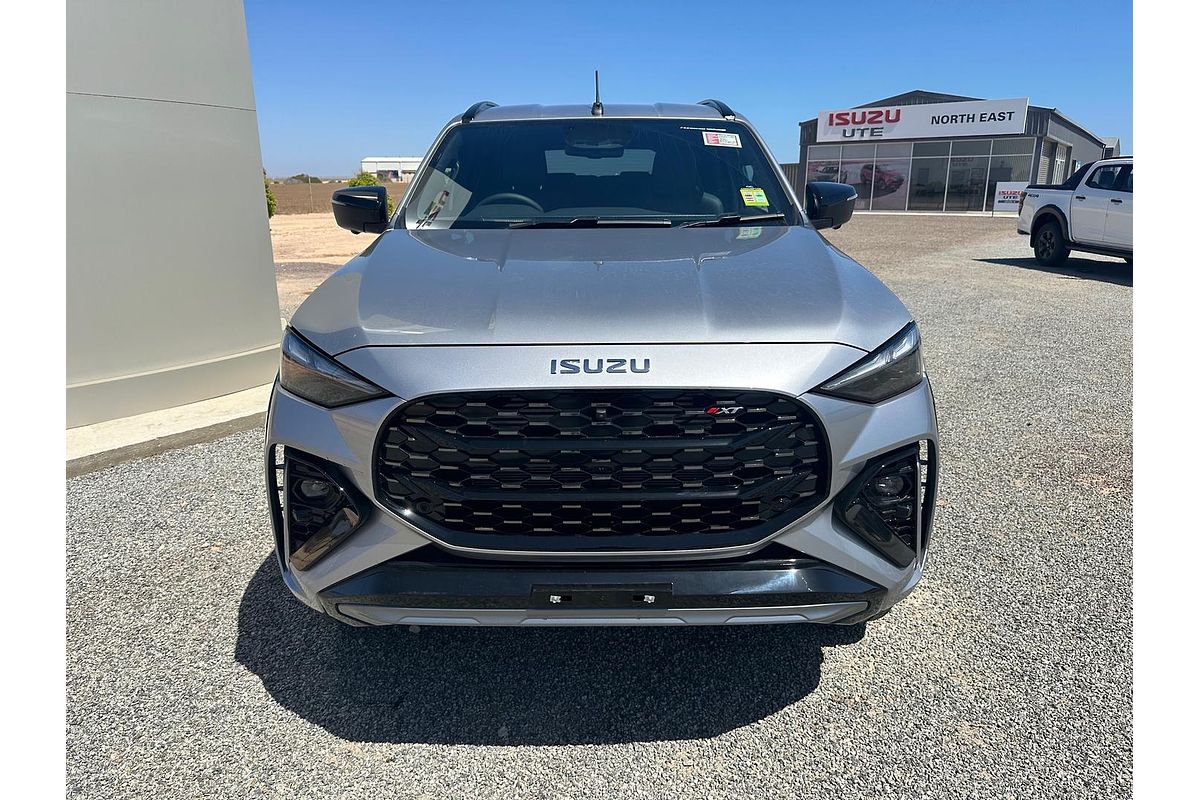 2025 Isuzu MU-X X-TERRAIN