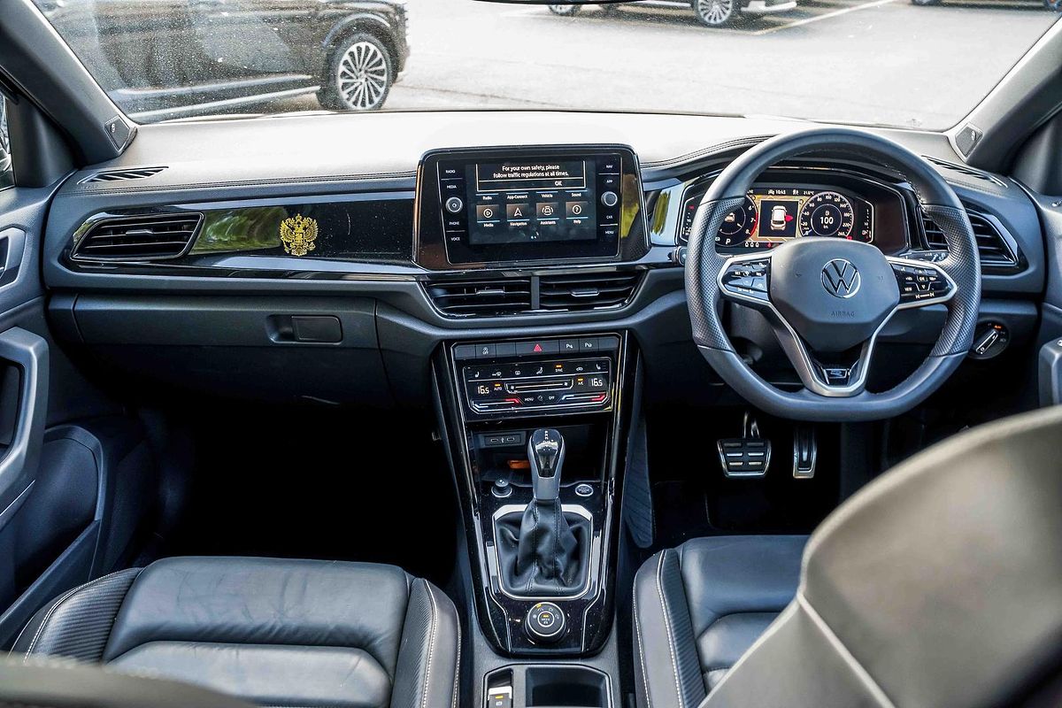 2023 Volkswagen T-Roc 140TSI R-Line D11