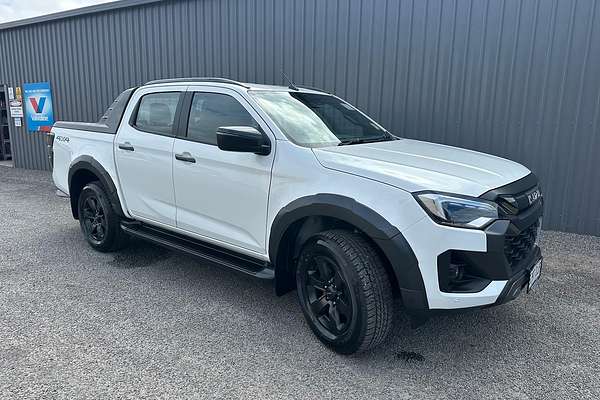 2025 Isuzu D-MAX X-TERRAIN 4X4