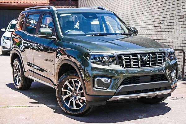 2025 Mahindra Scorpio Z8L+