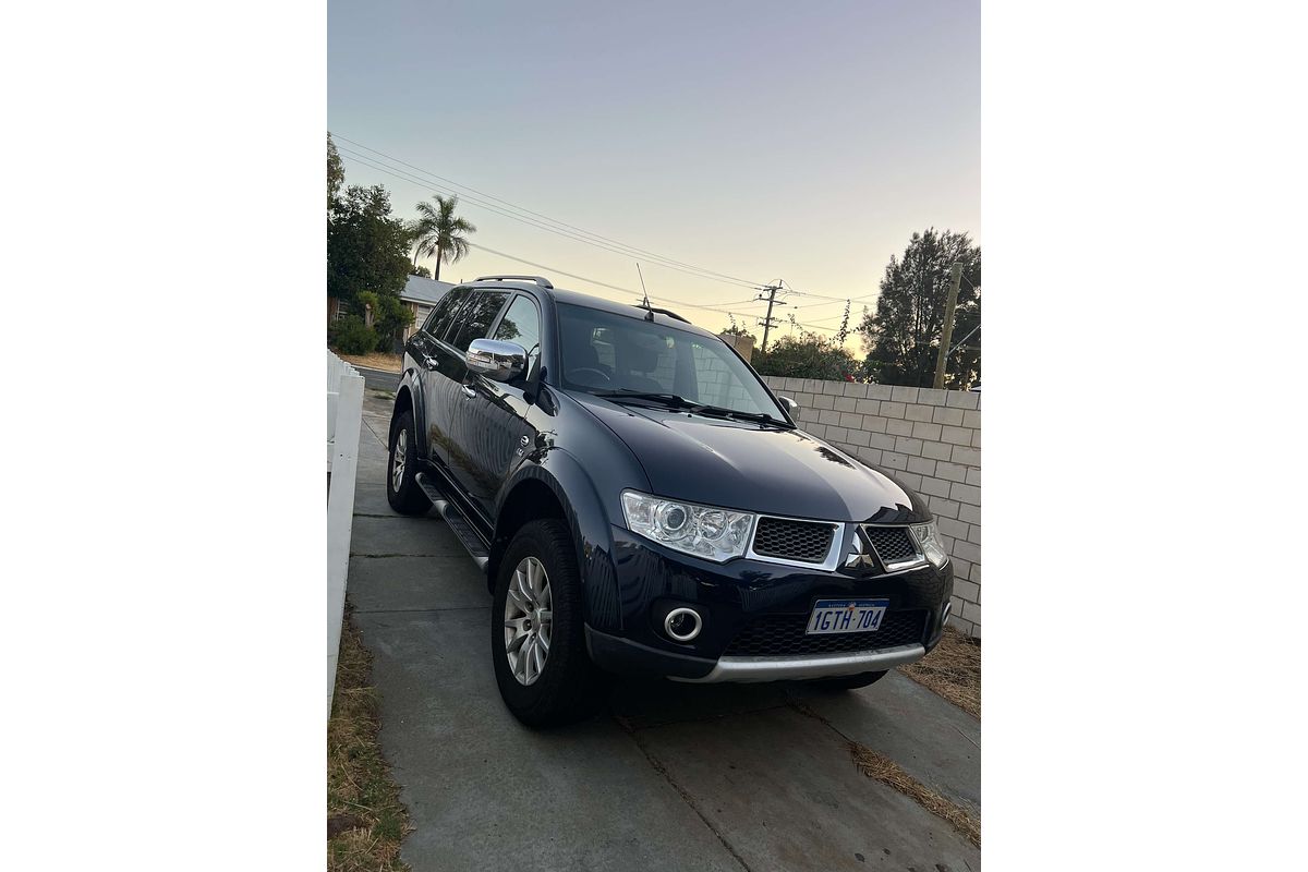 2012 Mitsubishi Challenger PB