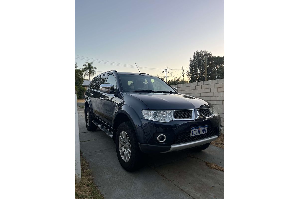 2012 Mitsubishi Challenger PB