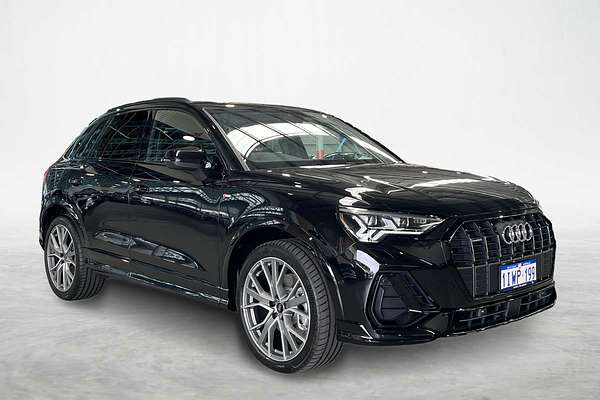 2024 Audi Q3 40 TFSI S line F3