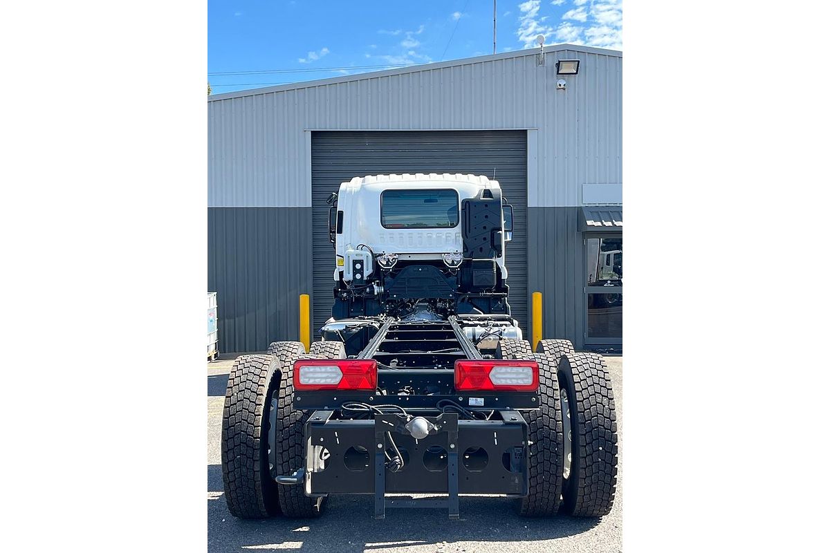 2025 Isuzu F Series FXY 260-355 AT R63 ELWB image 4