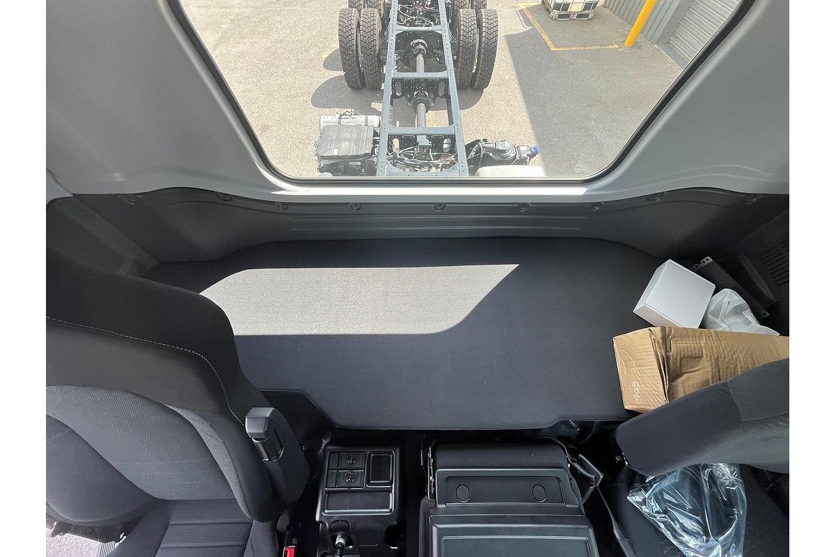 2025 Isuzu F Series FXY 260-355 AT R63 ELWB image 12