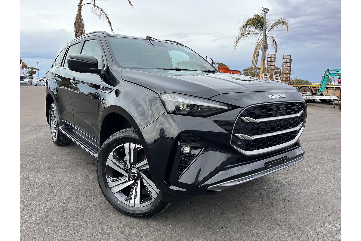 2025 Isuzu MU-X LS-T