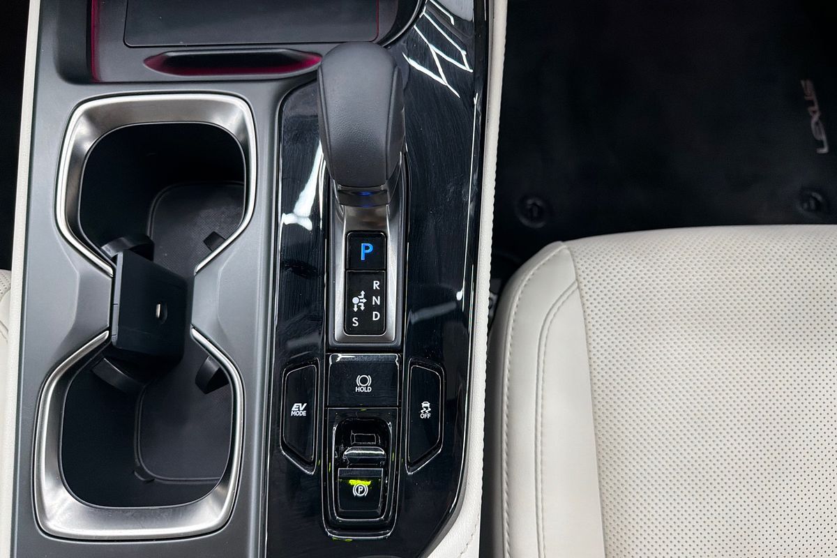 2025 Lexus NX NX350h Sports Luxury AAZH20R