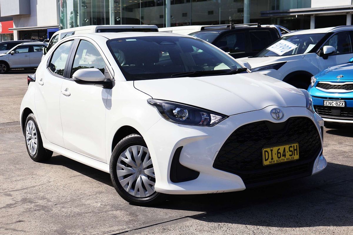 2024 Toyota Yaris Ascent Sport MXPA10R