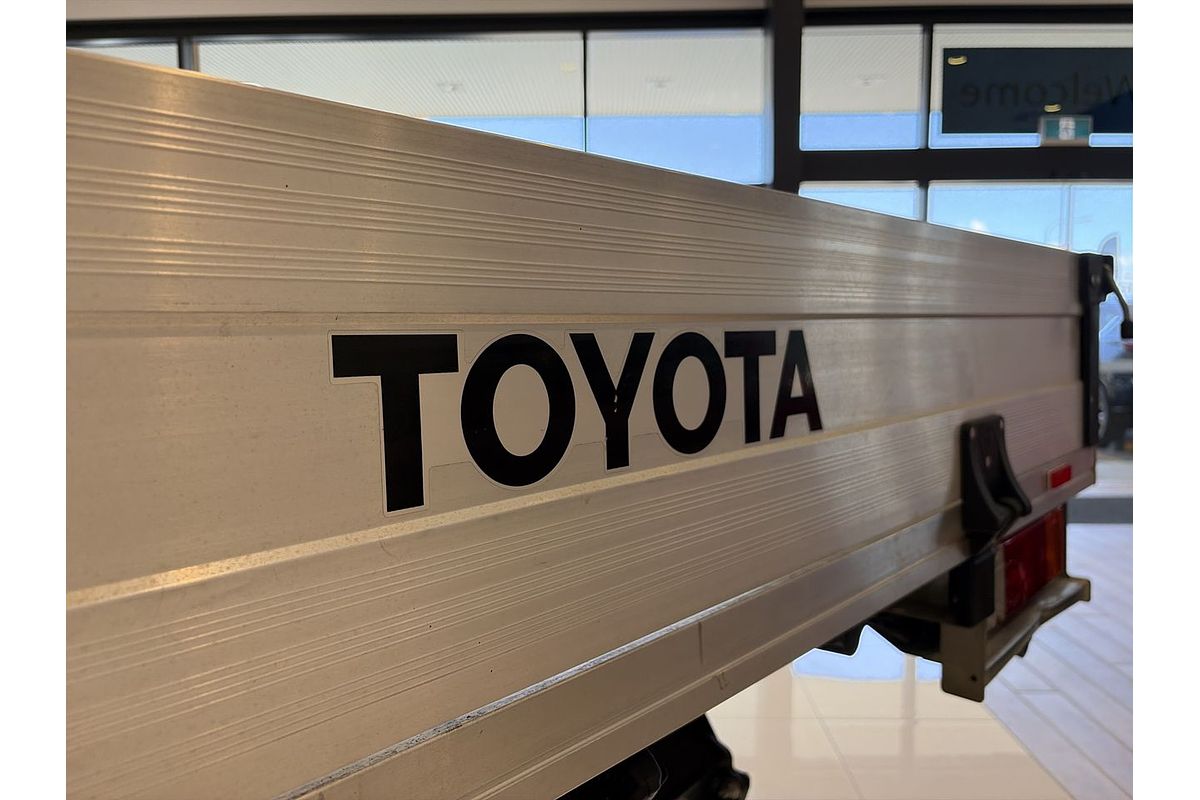 2022 Toyota Hilux SR GUN126R 4X4