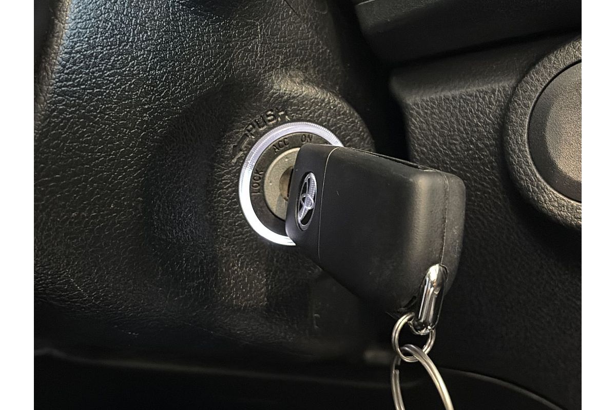 2022 Toyota Hilux SR GUN126R 4X4