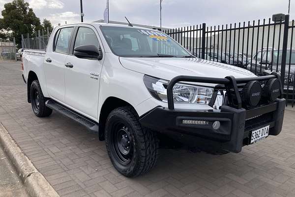2020 Toyota Hilux SR GUN126R 4X4