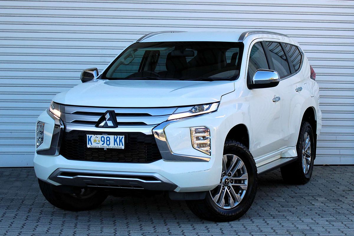 2022 Mitsubishi Pajero Sport GLX QF
